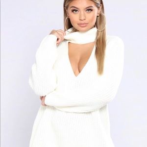 Off white tie up sweater